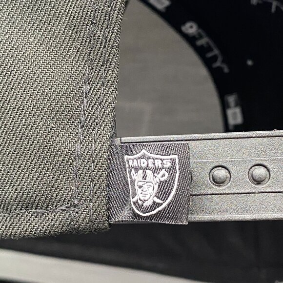 New Era NFL Las Vegas Raiders Cap Hat Men's OSFM w/ Adjustable Strap Black - Picture 8 of 15